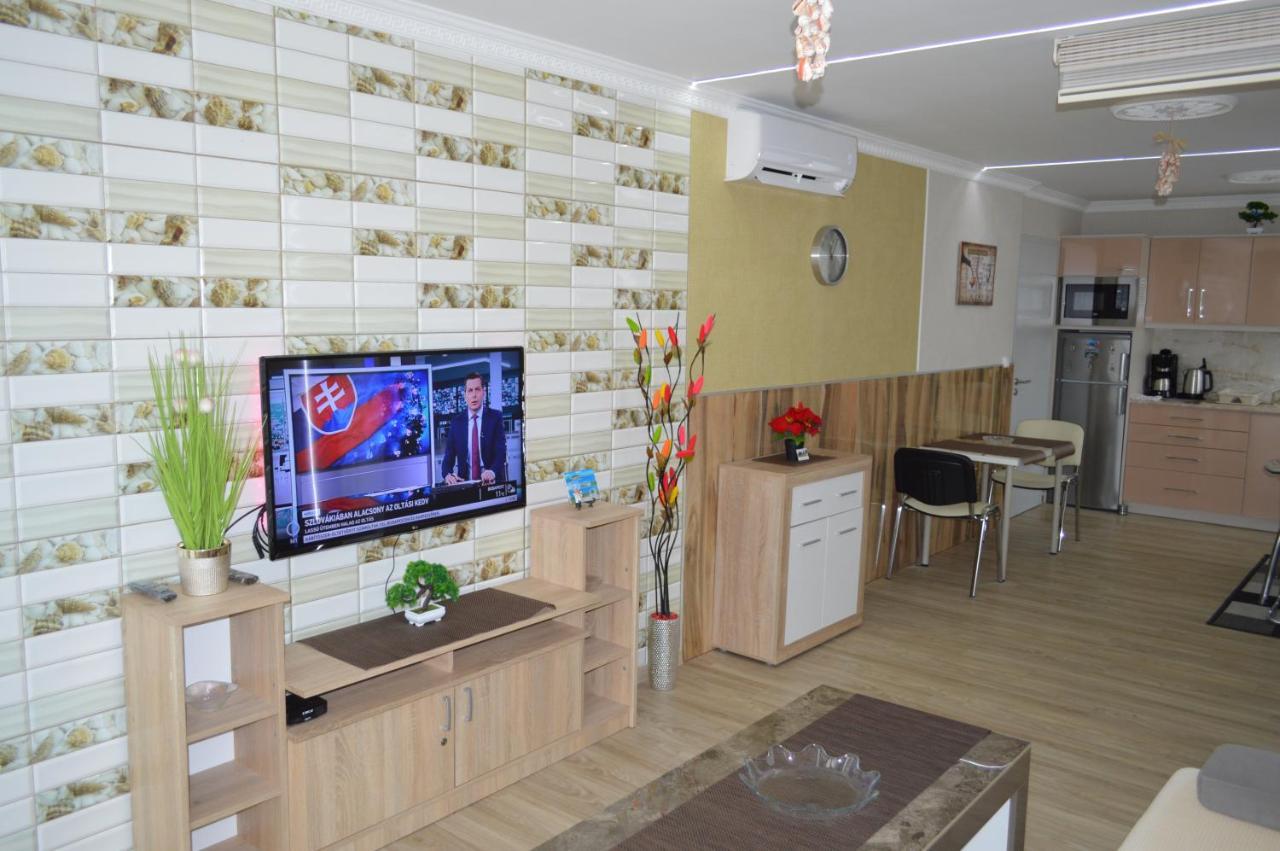 Siófok Ezüstpart Granada 2 Közvetlen Vizparti Apartman Daire Dış mekan fotoğraf