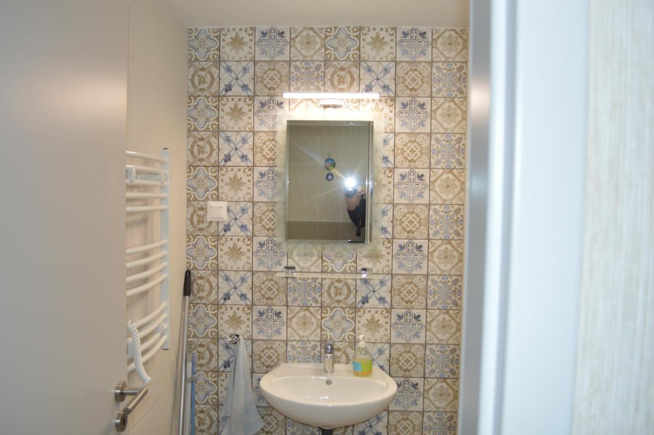 Siófok Ezüstpart Granada 2 Közvetlen Vizparti Apartman Daire Dış mekan fotoğraf