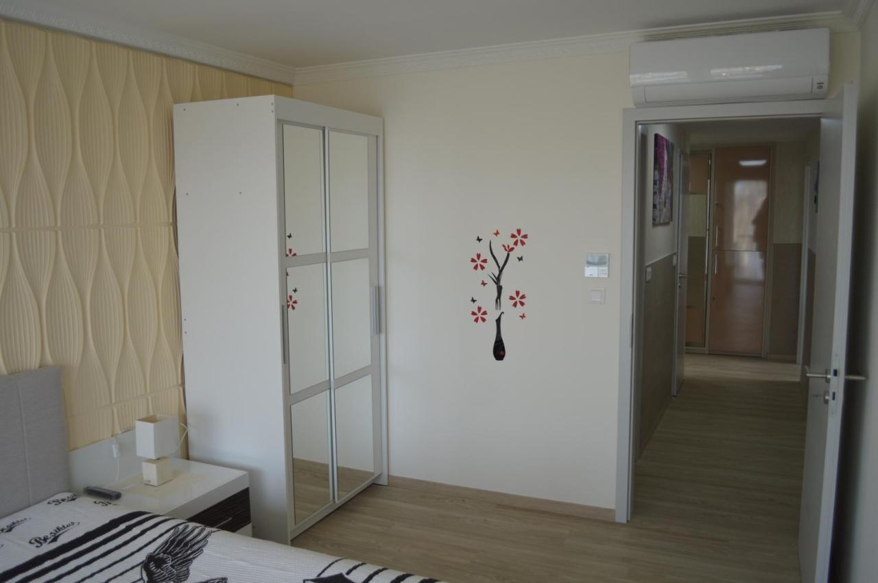 Siófok Ezüstpart Granada 2 Közvetlen Vizparti Apartman Daire Dış mekan fotoğraf