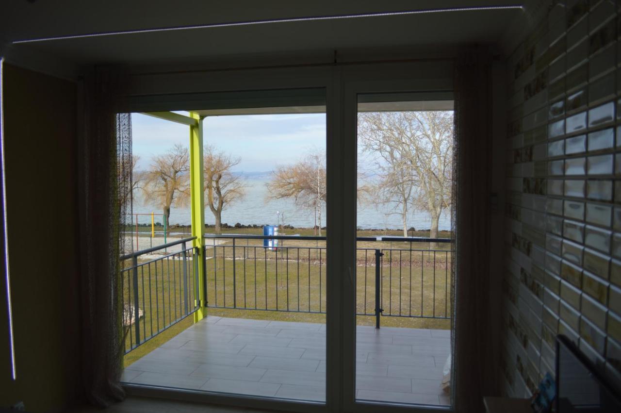 Siófok Ezüstpart Granada 2 Közvetlen Vizparti Apartman Daire Dış mekan fotoğraf